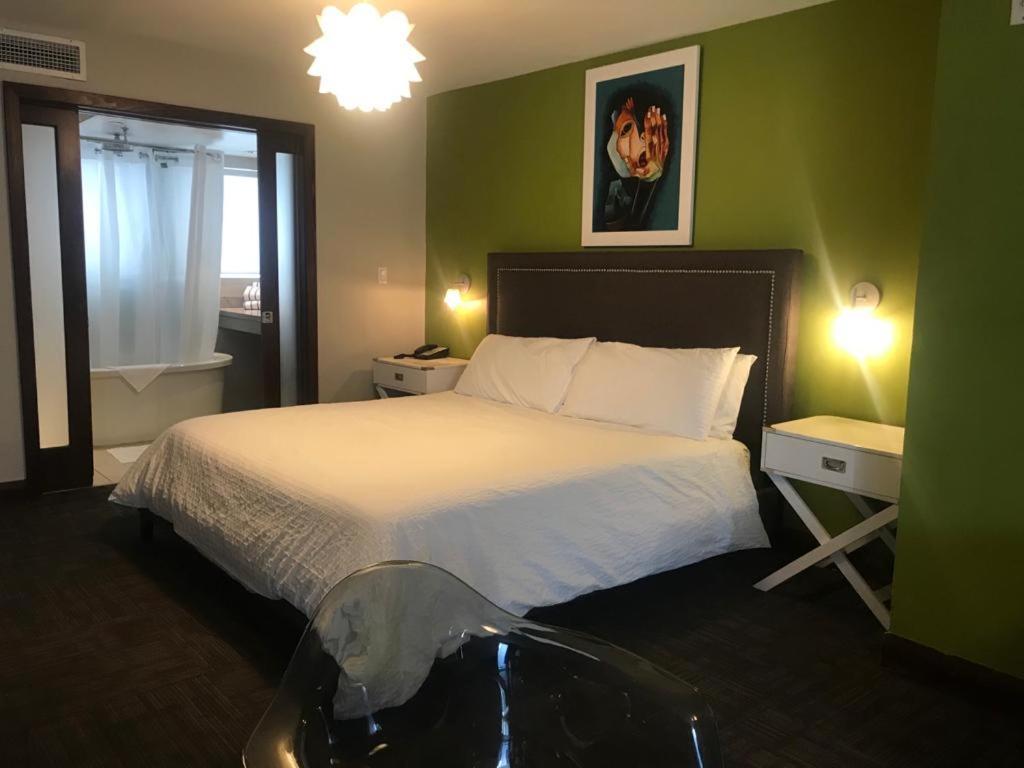 Ocean Drive Studio Beach Front Маями Бийч Екстериор снимка