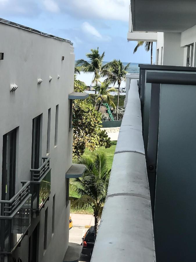 Ocean Drive Studio Beach Front Маями Бийч Екстериор снимка